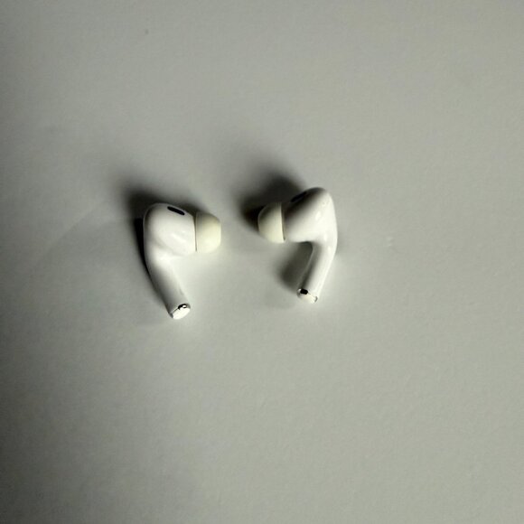 APPLE AirPods Pro - 2nd Gen USB-C Replacement Earbuds Only - Model A3048 - Picture 2 of 3